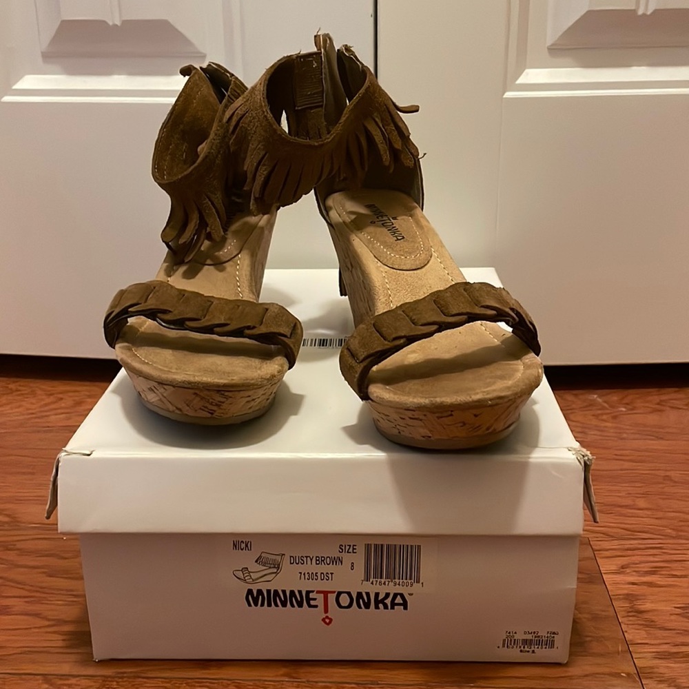 Minnetonka wedges